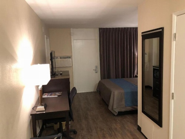 Inn Of Long Beach image 23